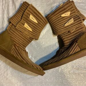 Cozy Brown Knit BearPaw Women's Granola Girl Boots